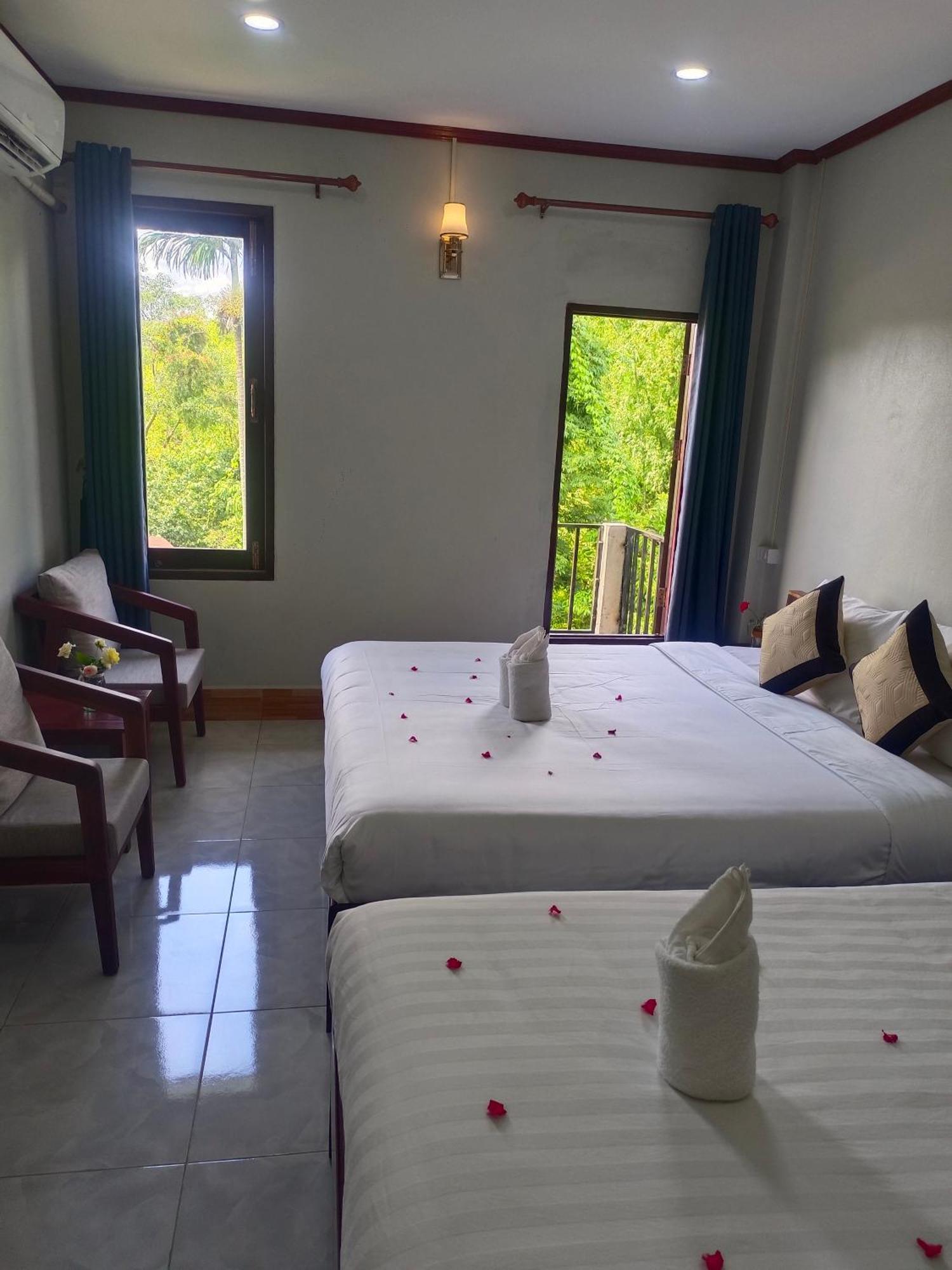 Dok Champa Resort Ванг-Виенг Экстерьер фото